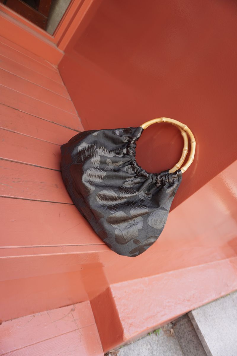 Glow Bamboo Handle Bag - Black