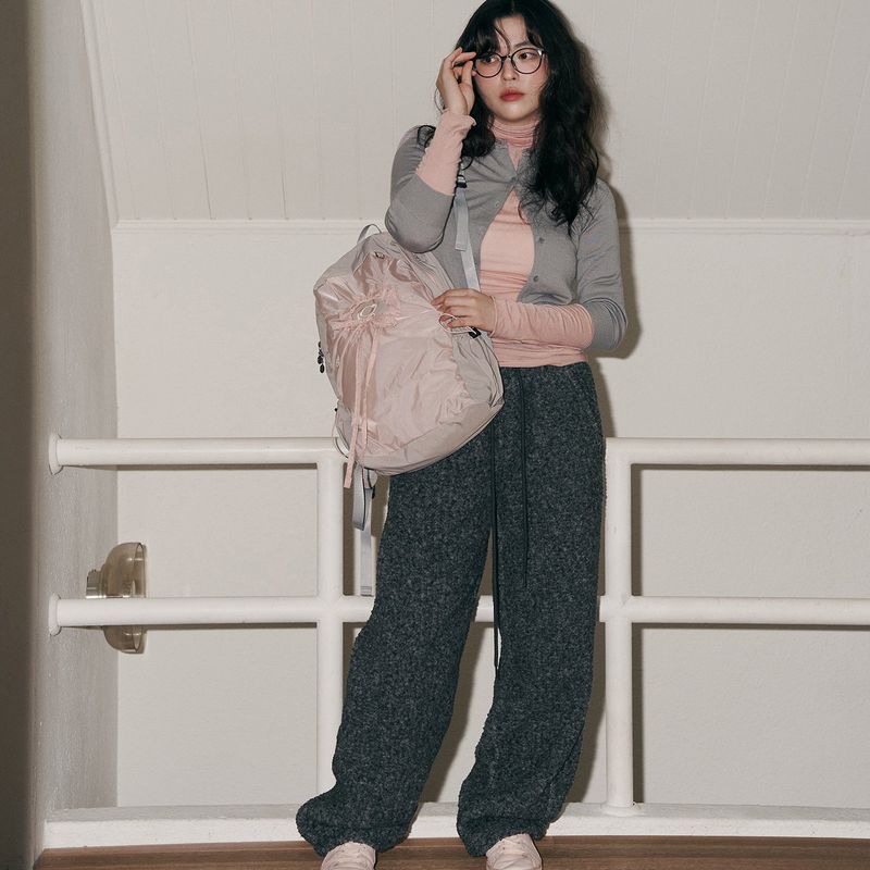 hole string po backpack (pink grey)