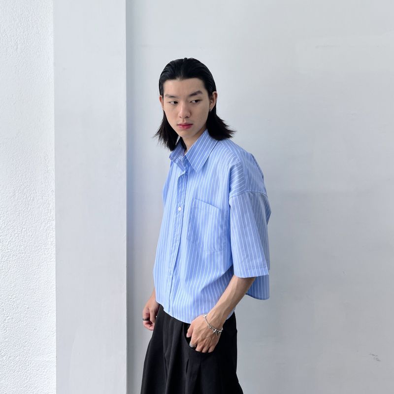 Horizontal Textured Short Shirt