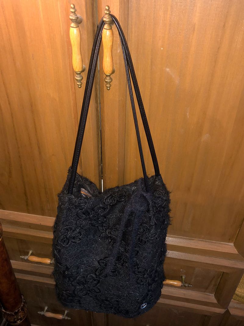Lace cottage bag_snow flower_black