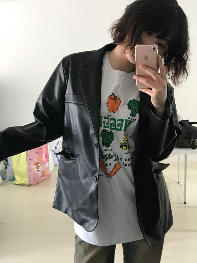 Noir leather jacket