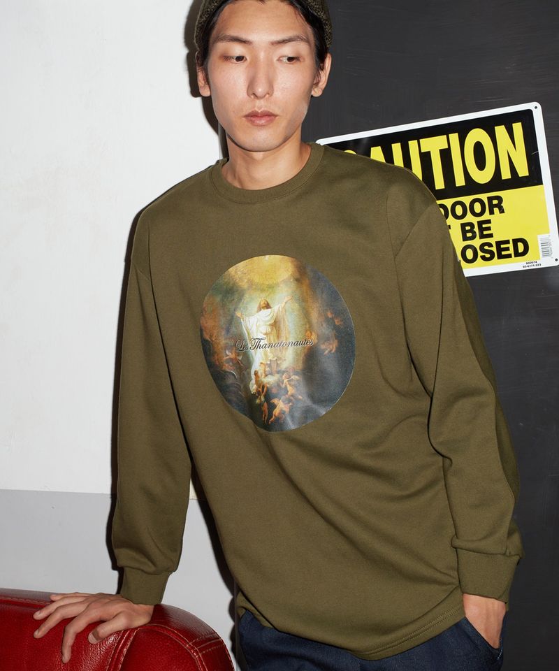 Sweatshirt
