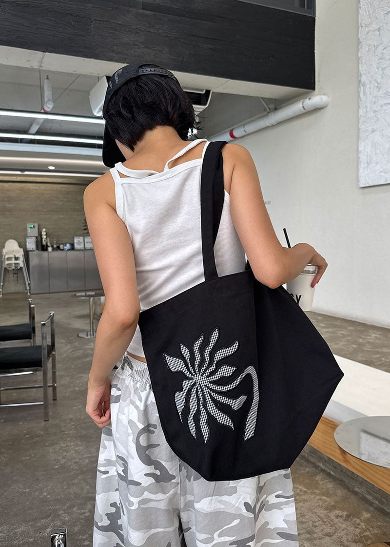 SUMMER PATCH TOTE BAG