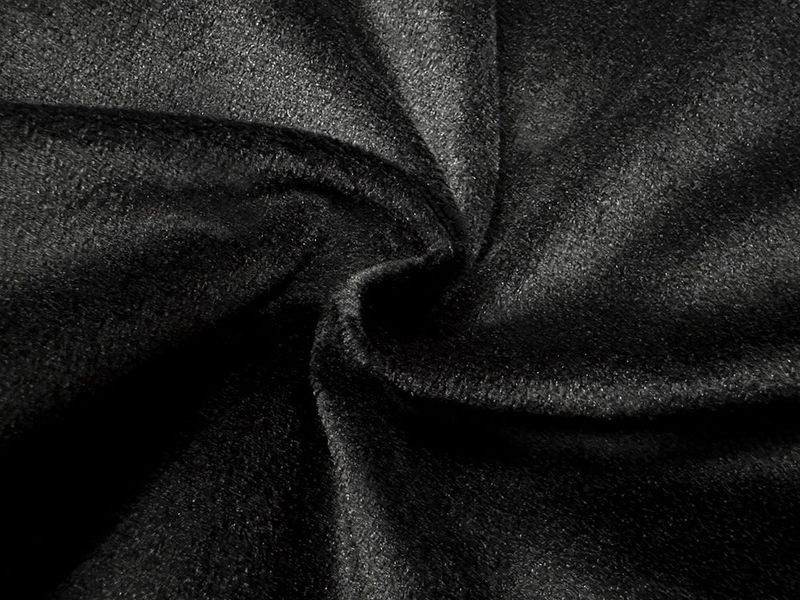 Meria Velvet Short Padding