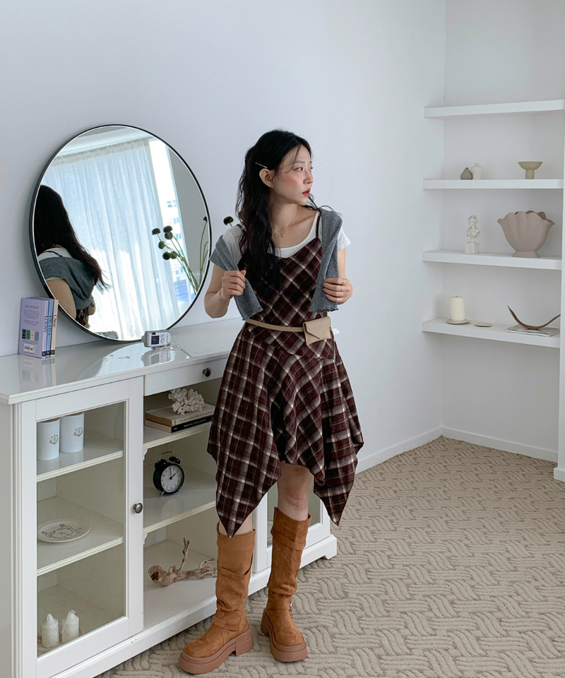 Mute Unbalanced Bustier Checkered Dress