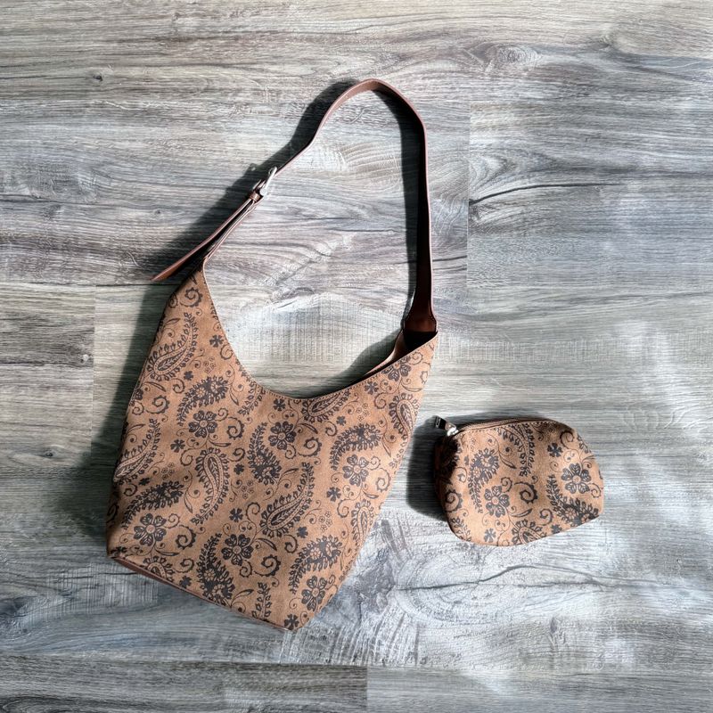 FADE MEET（フェードミート）の「Nomad Crossbody（Bags）」