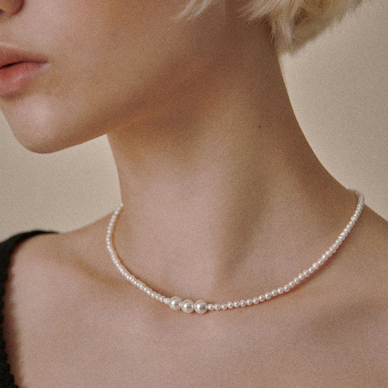 Point Freshwater Pearl Necklace B