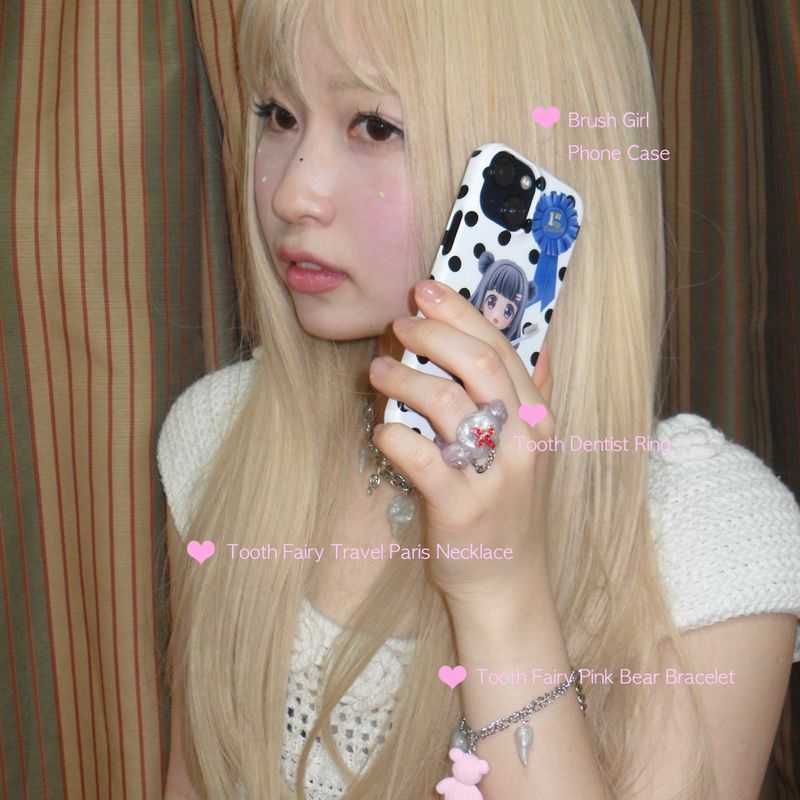 Brush Girl phone case (Melon soda)
