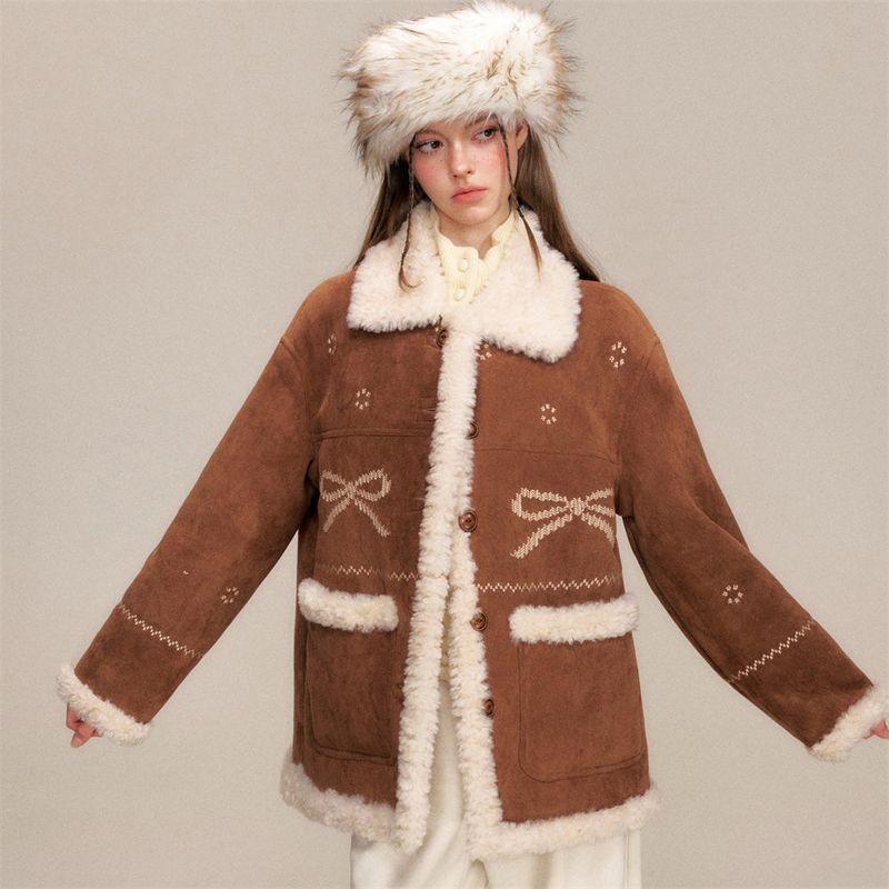 La mode MAQI（ラ モード マキ）の「Ribbon Embroidery Mouton Fur Shearling Coat（Jackets/Outerwear）」