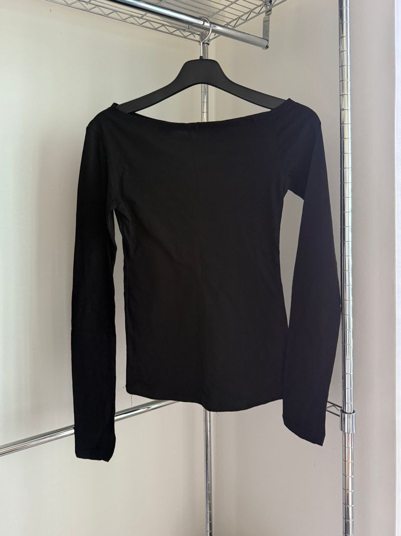 Lizzy Unbalanced T-shirt (4 colors)
