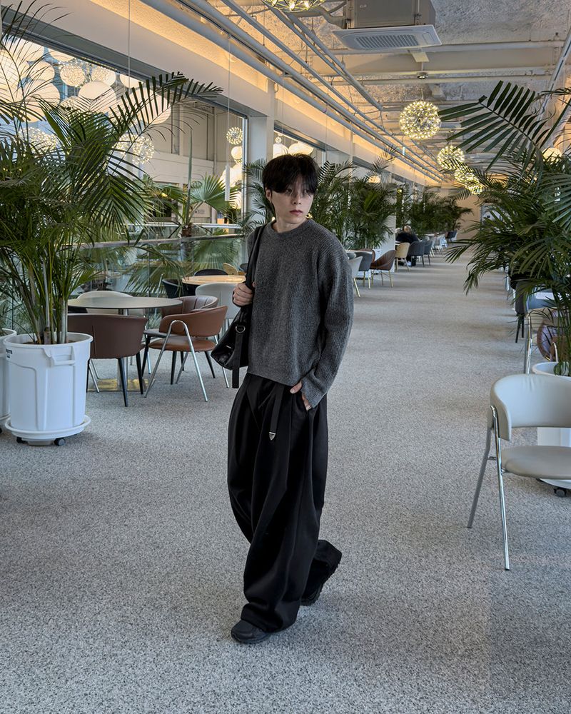 Worvel Wool Wide Pintuck Slacks