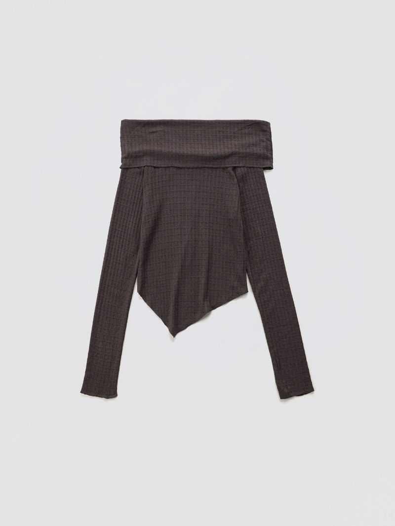 Cowl-neck Open Shoulder Tee_Charcoal