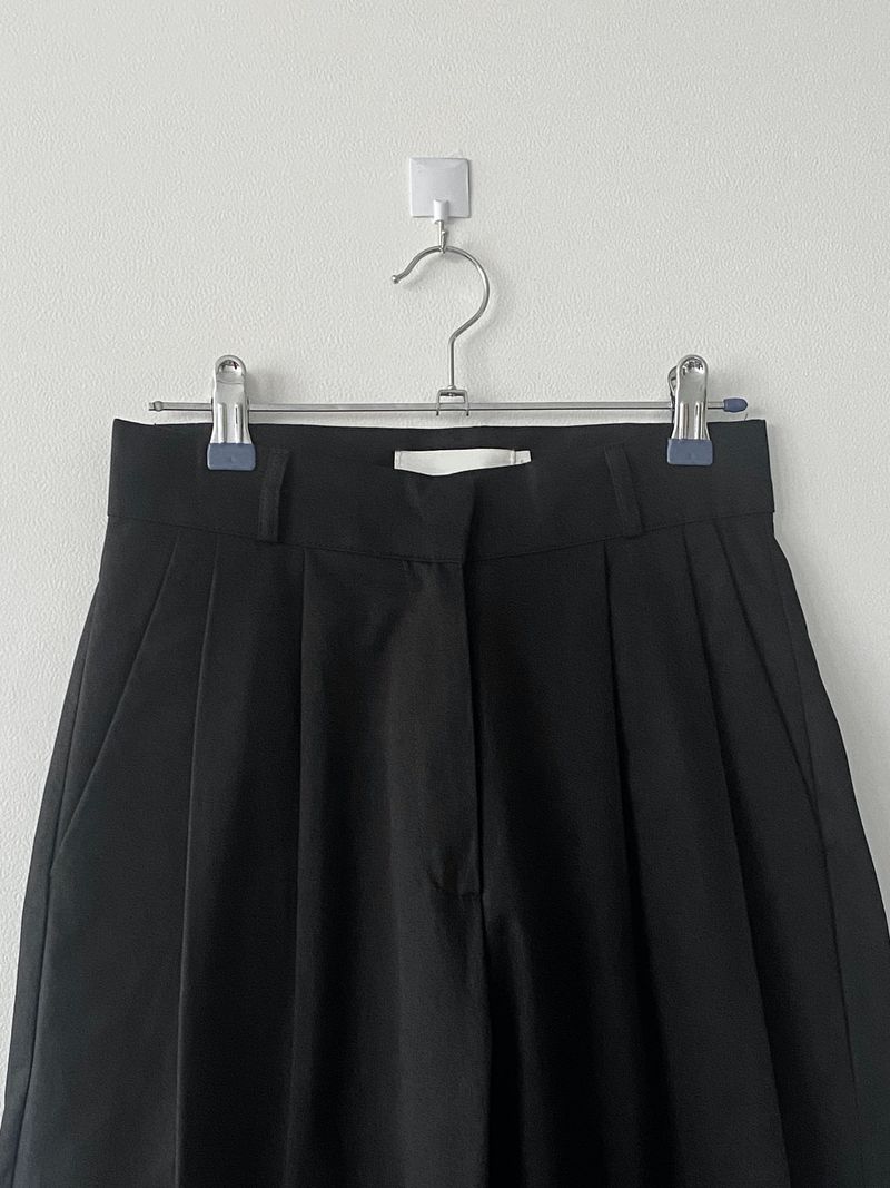 Pintuck u.s army pants