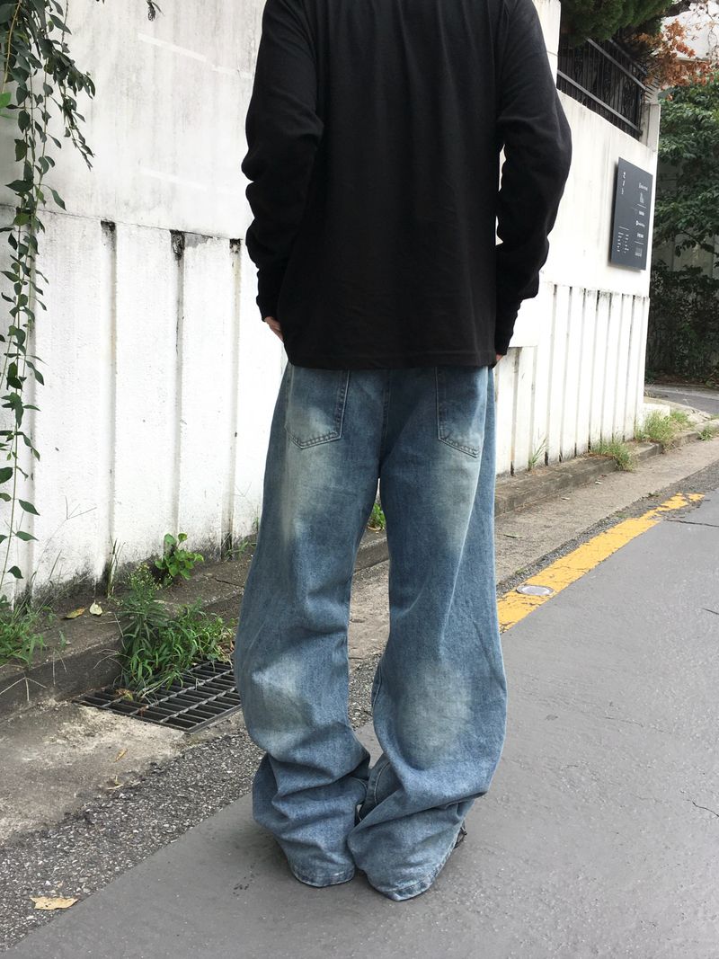 Penser Distressed Denim Pants
