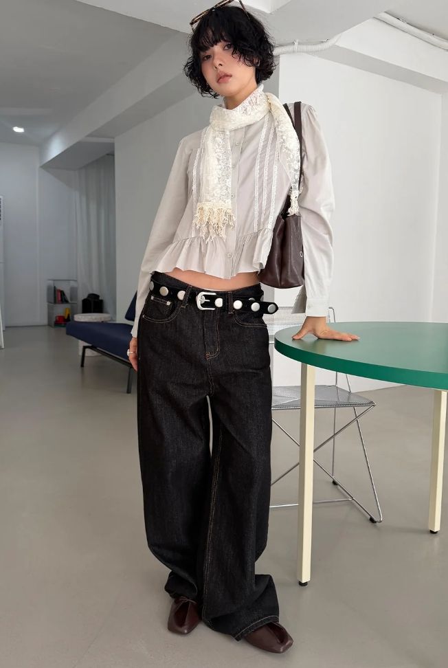 CIRCLE STUD SUEDE BELT
