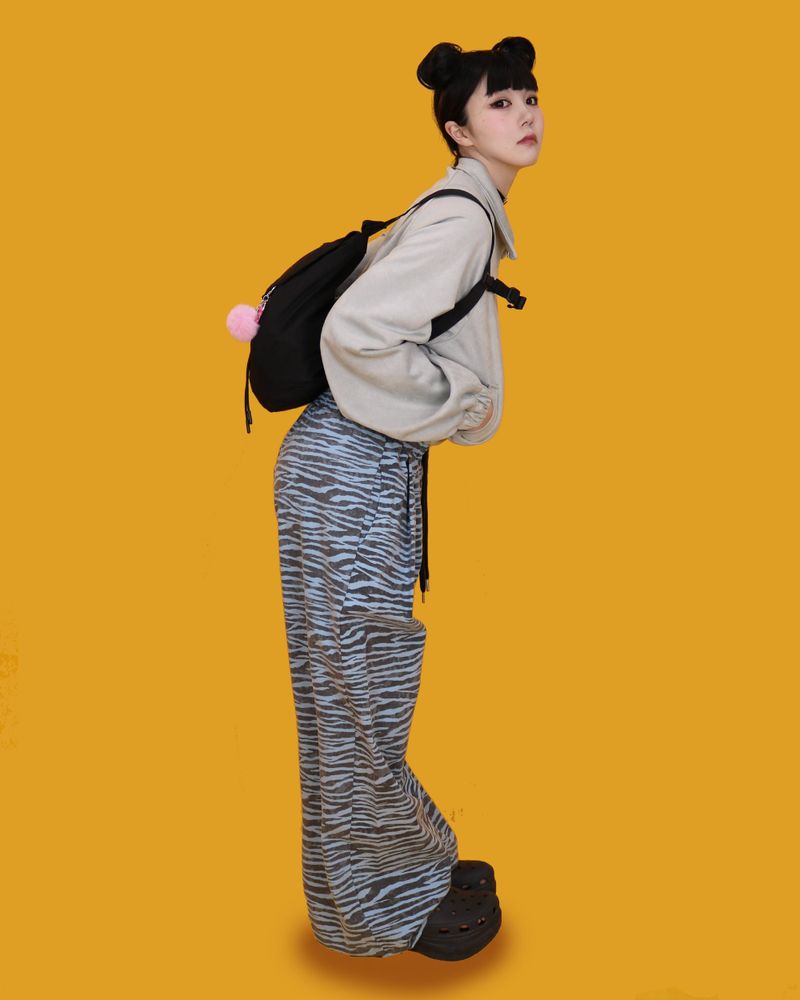 zebra banding pants - sky