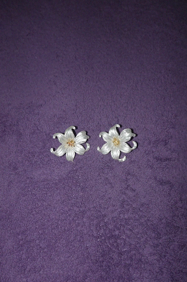 FLOWER EARRING