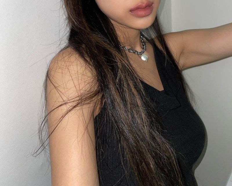 white pearl chain necklace