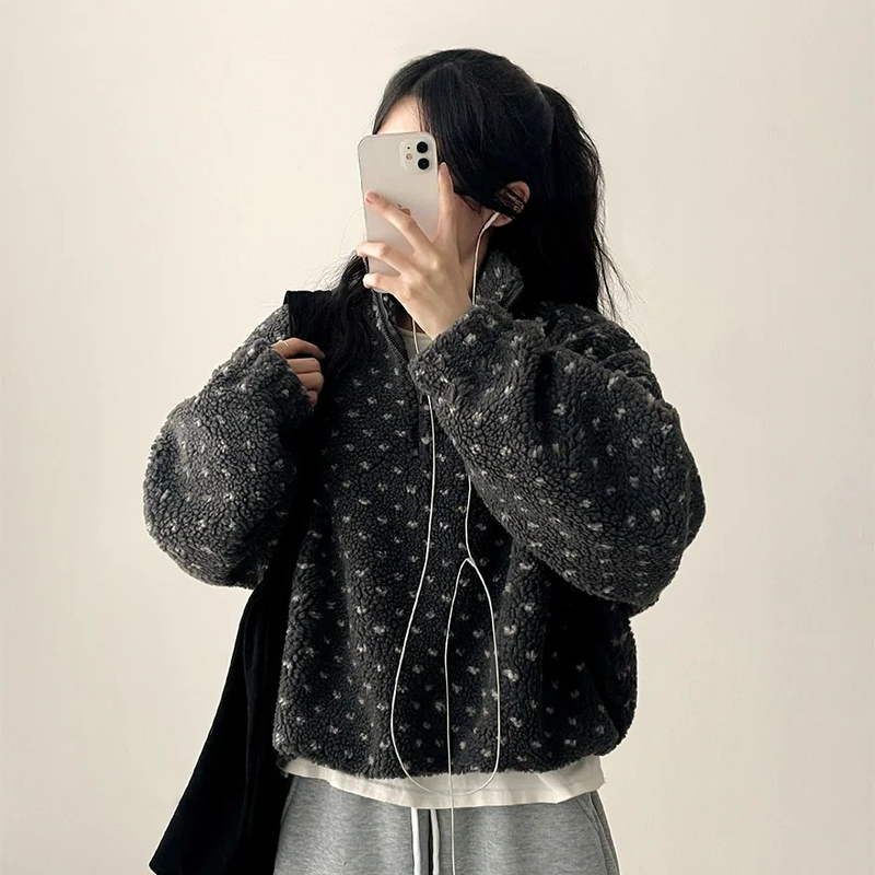 Marie Heart Dot Pattern Fleece High Neck Half Zip Up