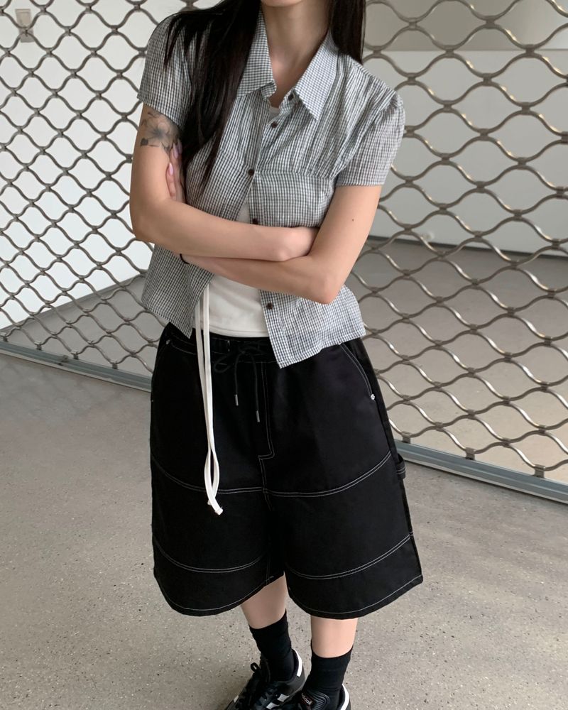 Stitch bermuda pants
