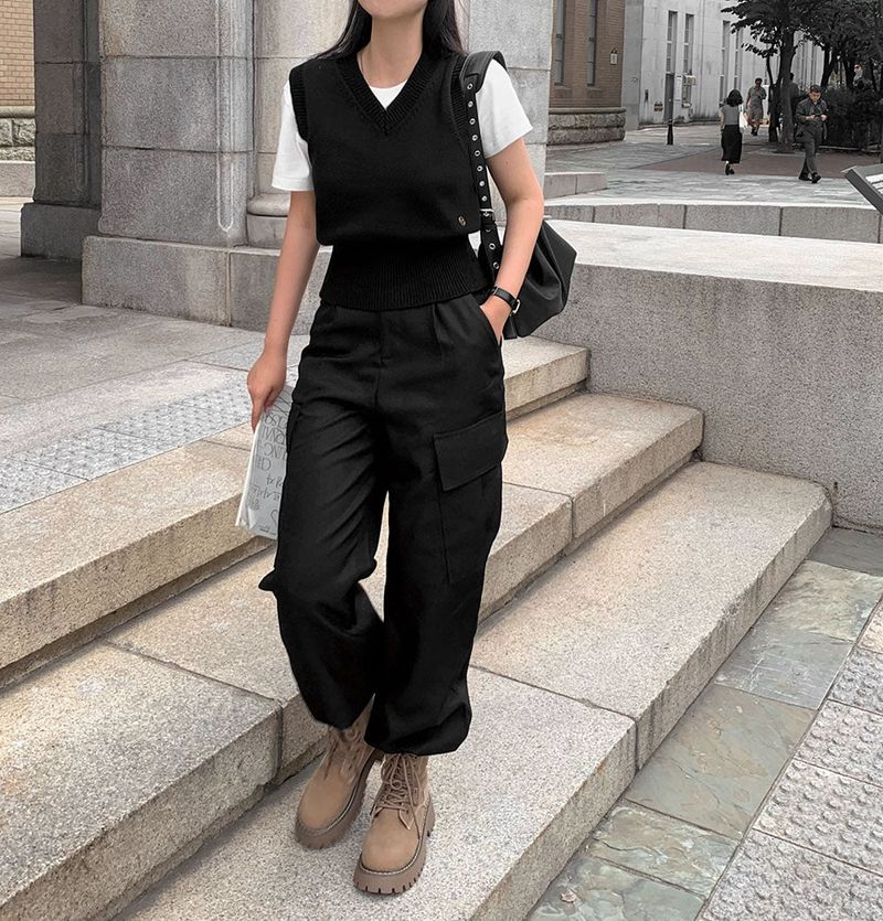 [Bellide made] Old money V-neck knit vest