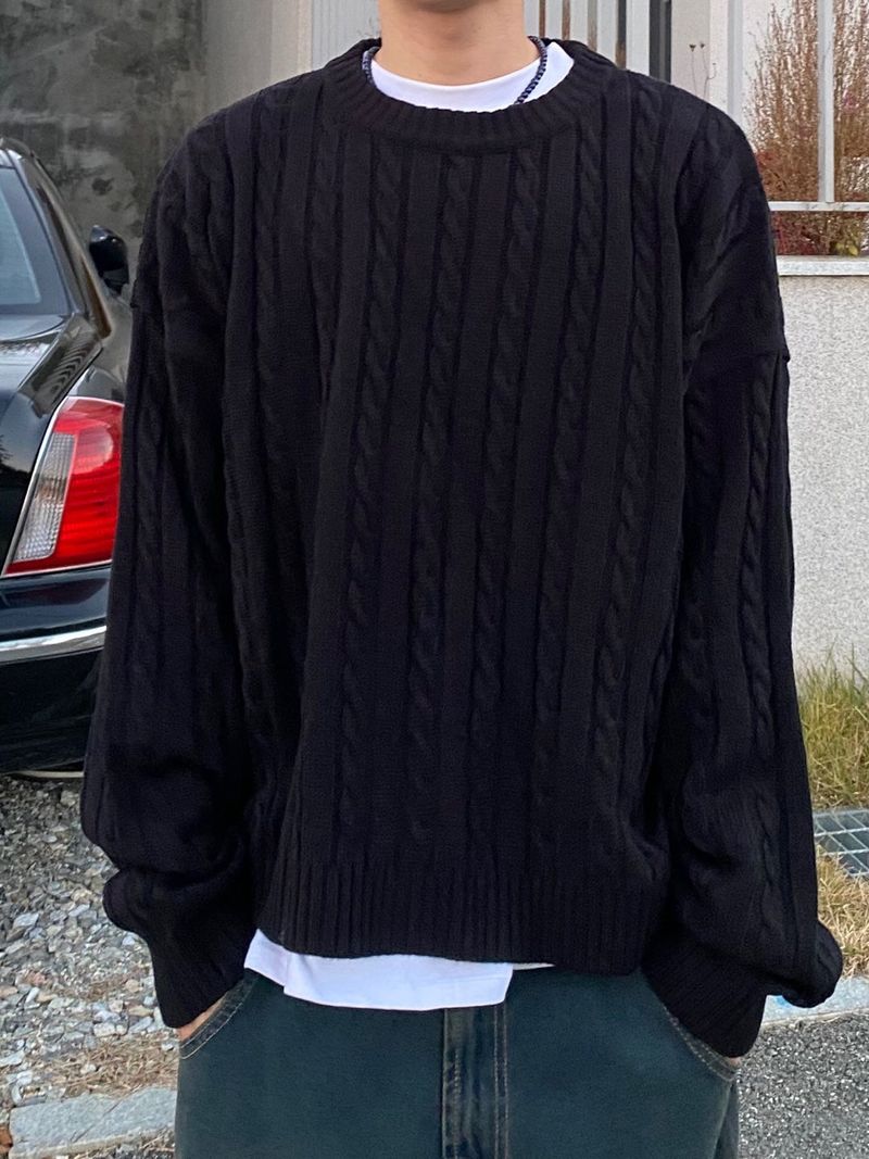 Twist Cropped Round Knit 5C