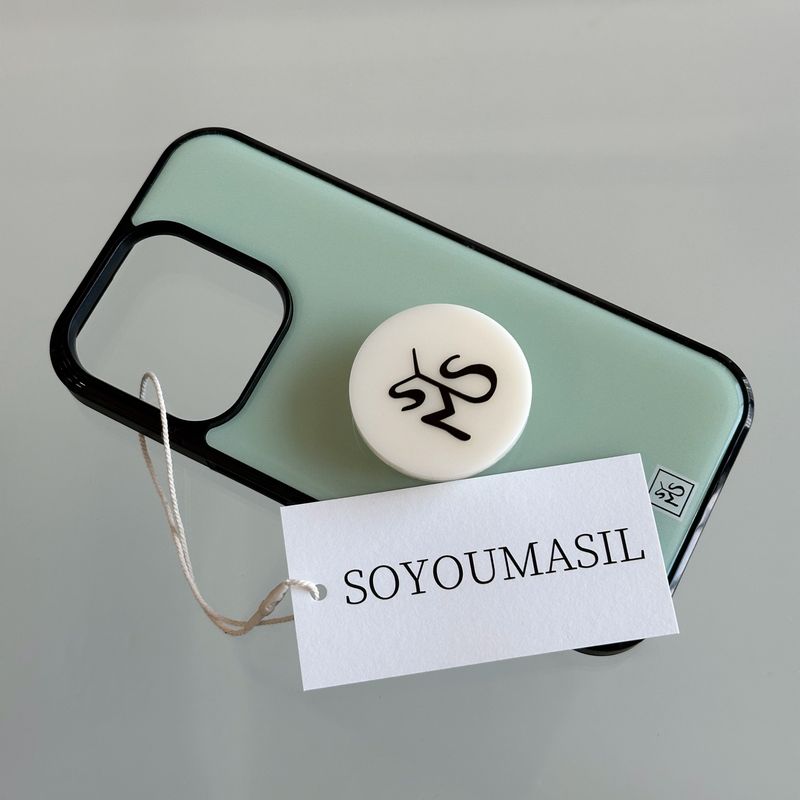 Simple mint epoxy bumper case
