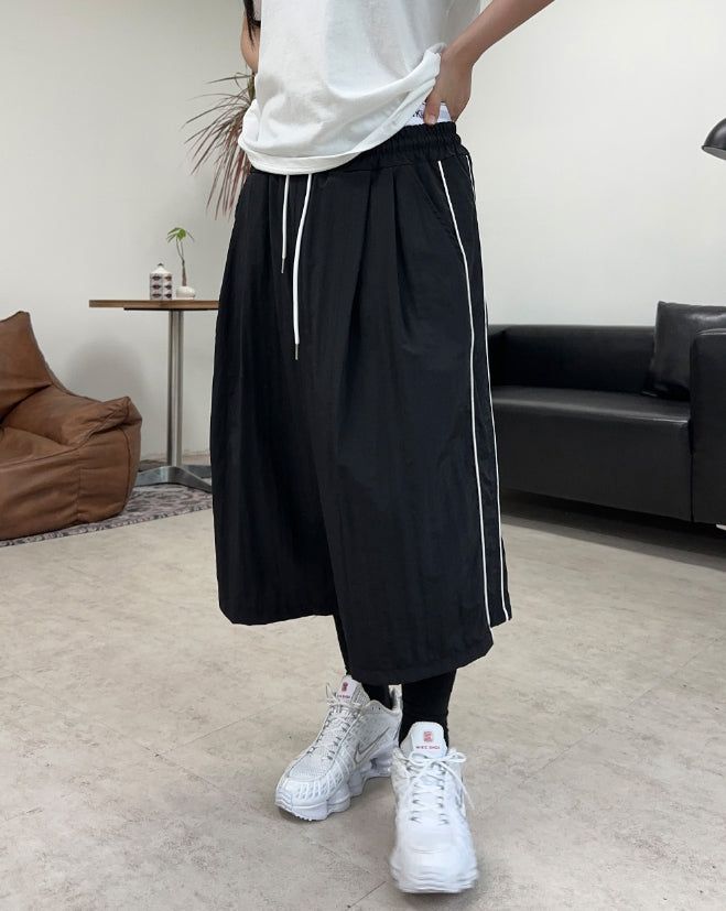 Tian Nylon Track Bermuda Pants