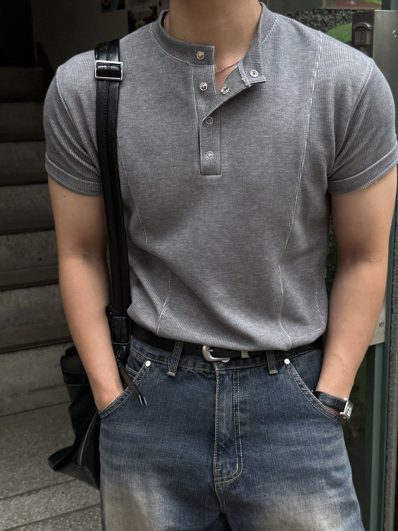 AVAND(アバンド)の「Front cut line henry-neck short sleeve t-shirt(Tops)」