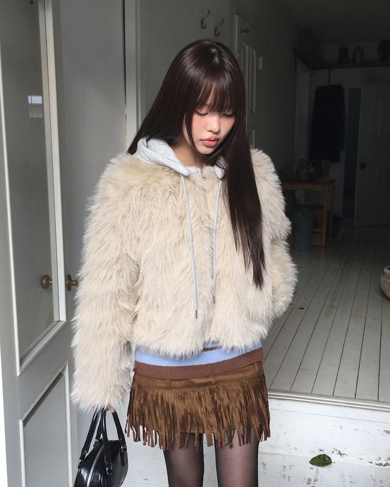 Hoa Color-block Hooded Zip-up Fur Jacket