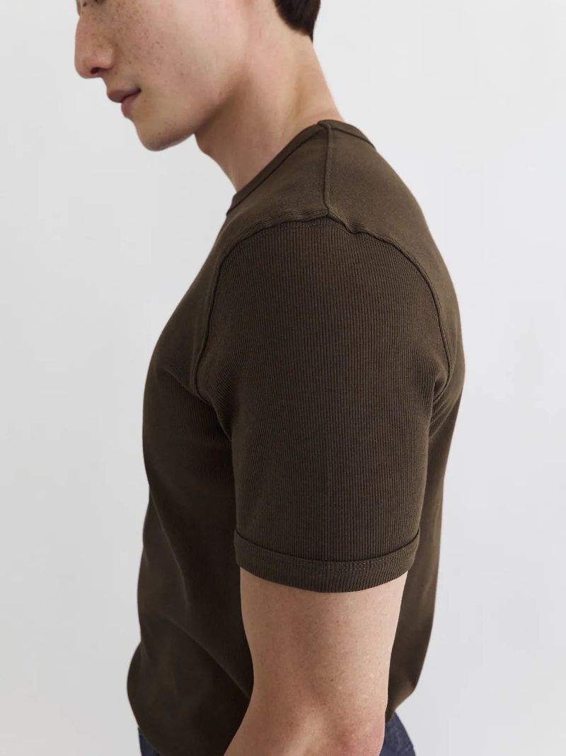 26SS TP4 Ribbed Fitted Tee