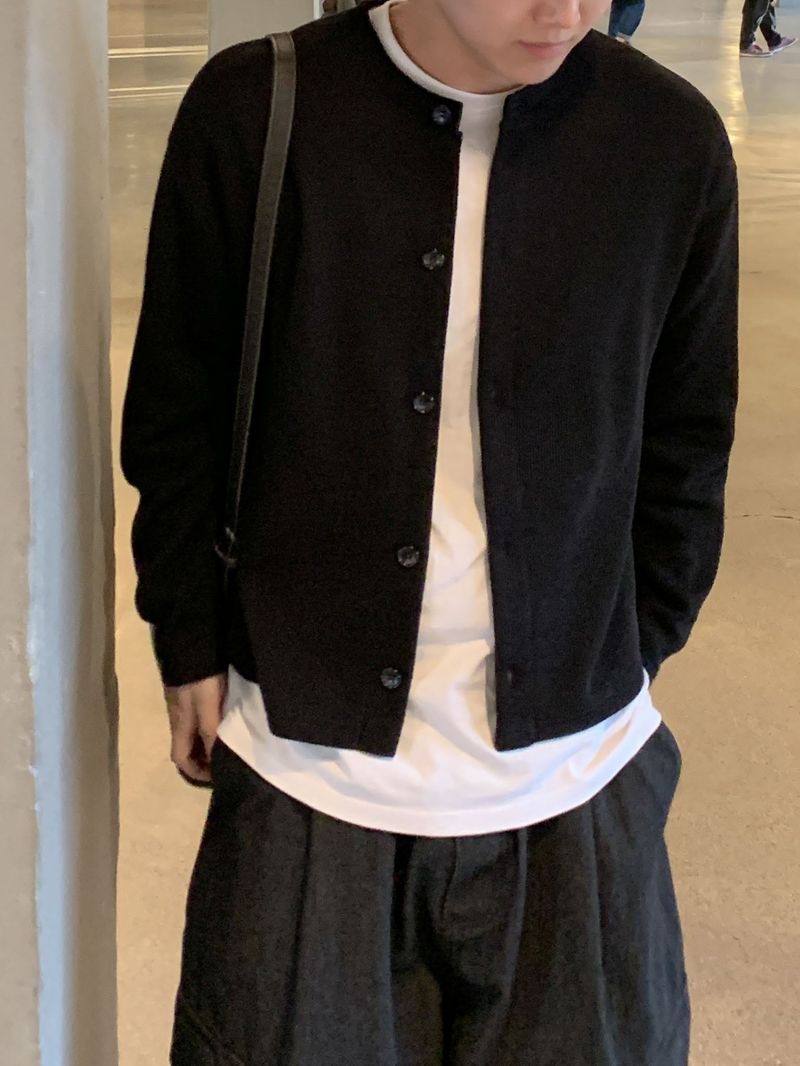  Evell Knitted Round Cardigan