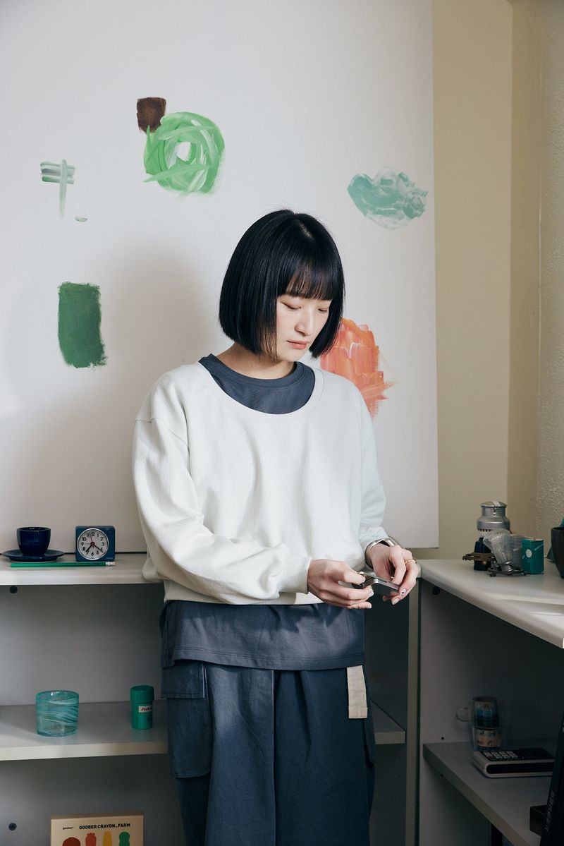 U-neck crop sweatshirt / Mint Grey