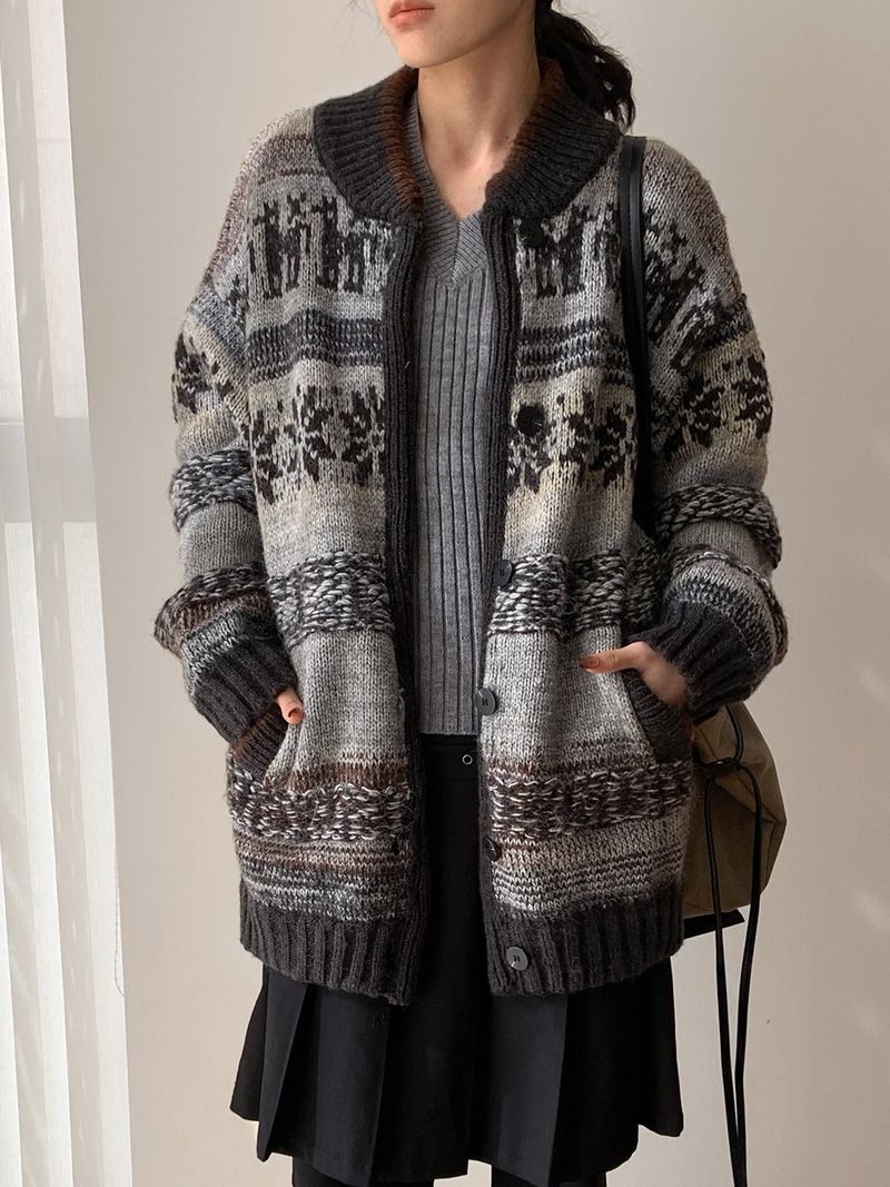 Deep green wool Nordic knit cardigan