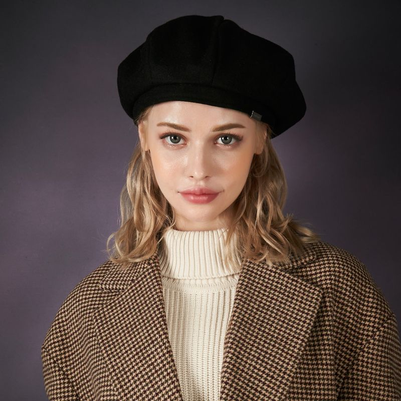 Bold metal tip wool beret BLACK