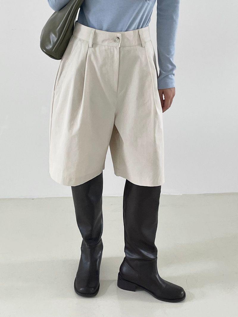 England buckle rain boots 