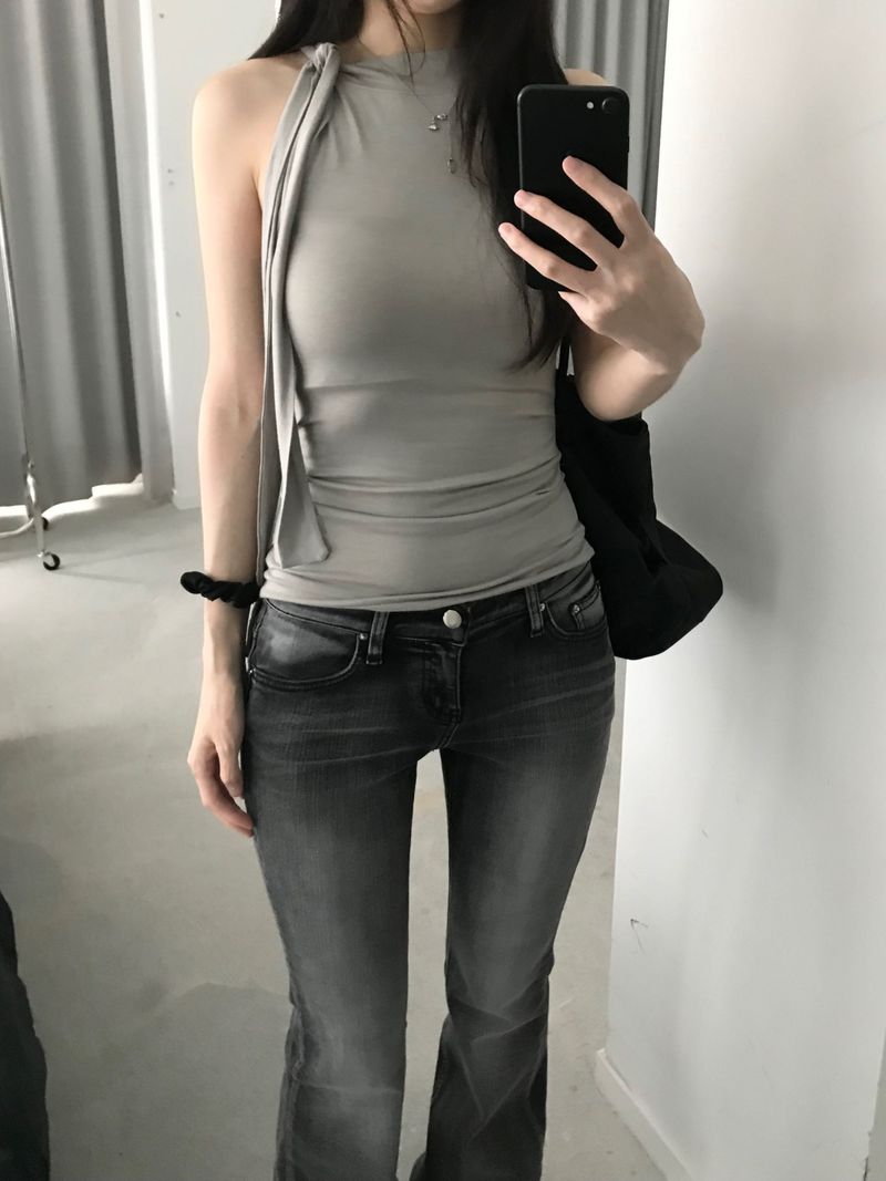 Luah Halter Top (2 colors)