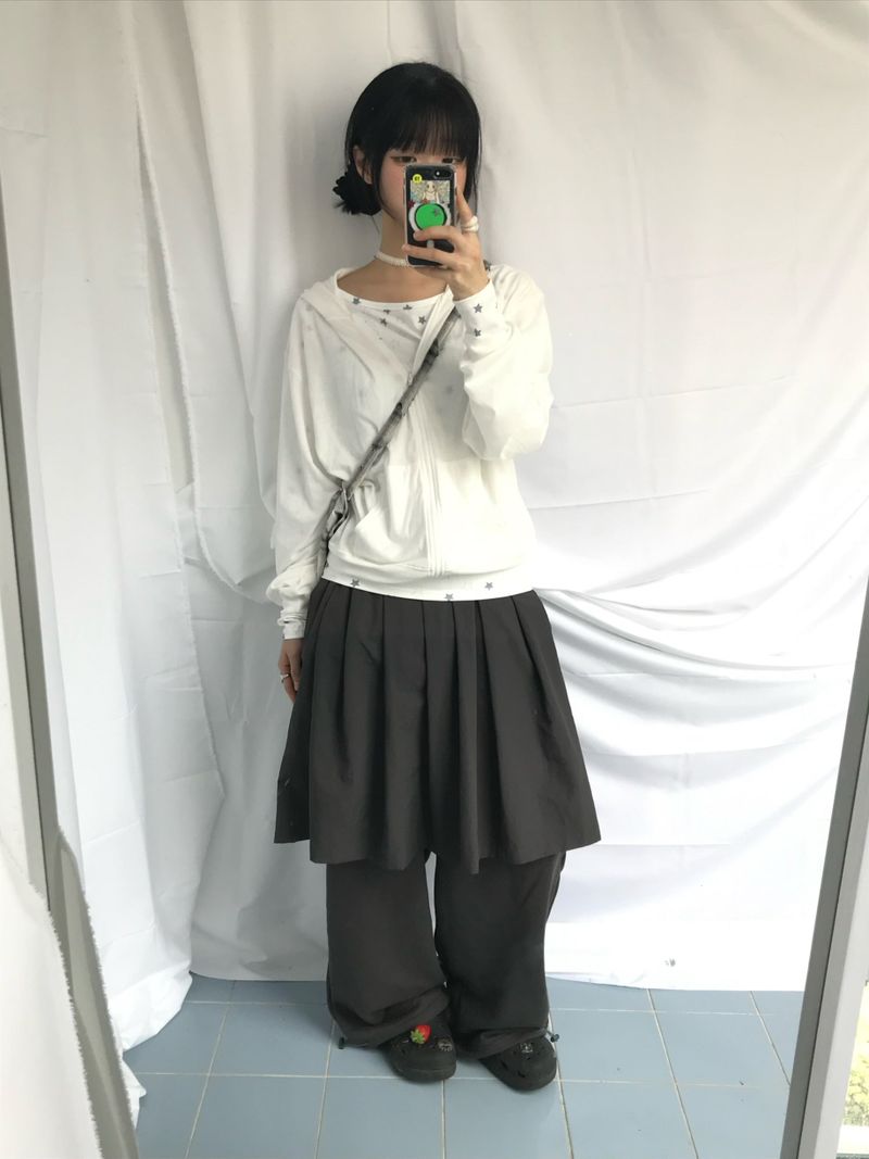 loose fit basic jogger pants