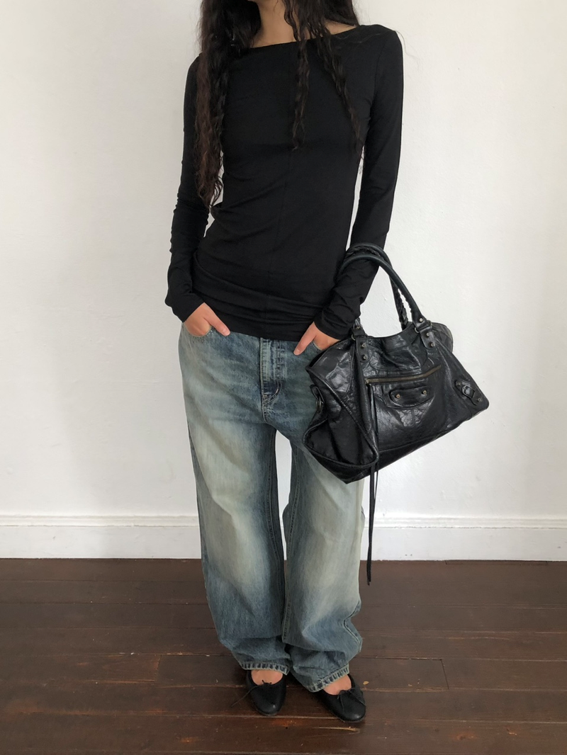 Rusty straight denim [Medium blue]
