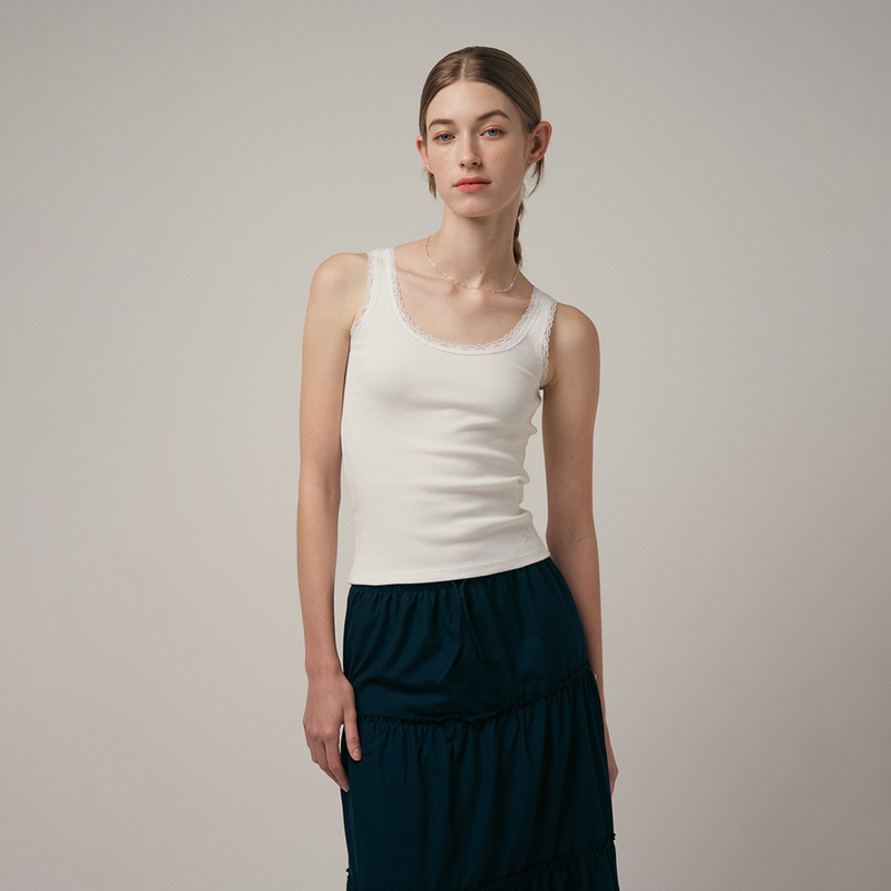 HBT Lace Top (IVORY)