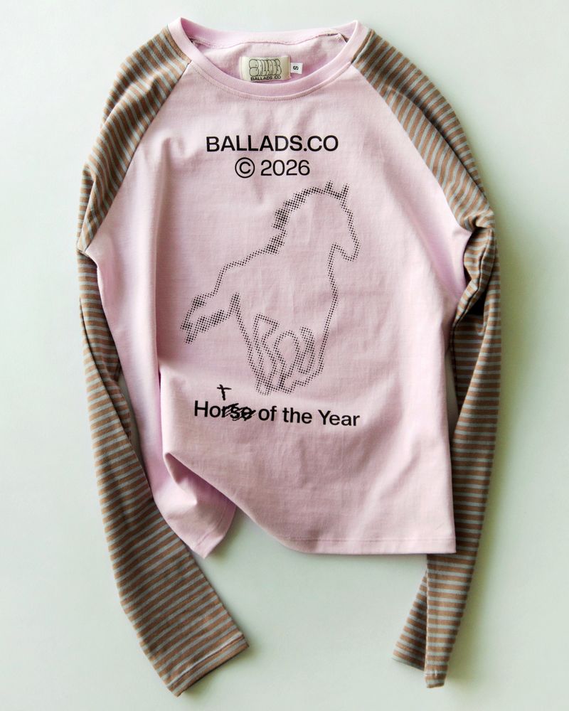 BALLADS.CO（バラッズコー）の「ホースオブザイヤーTシャツ（トップス）」