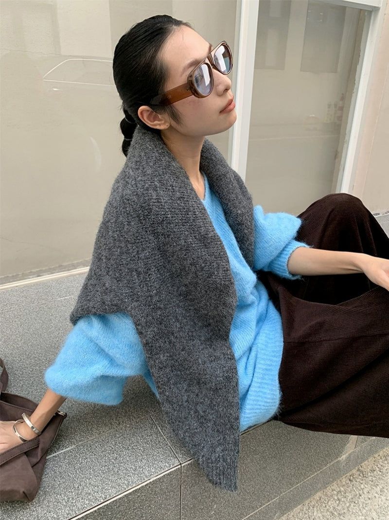 dereborujo（ドレボルゾー）の「イージーVネックルーズフィットVネックニット（トップス）」