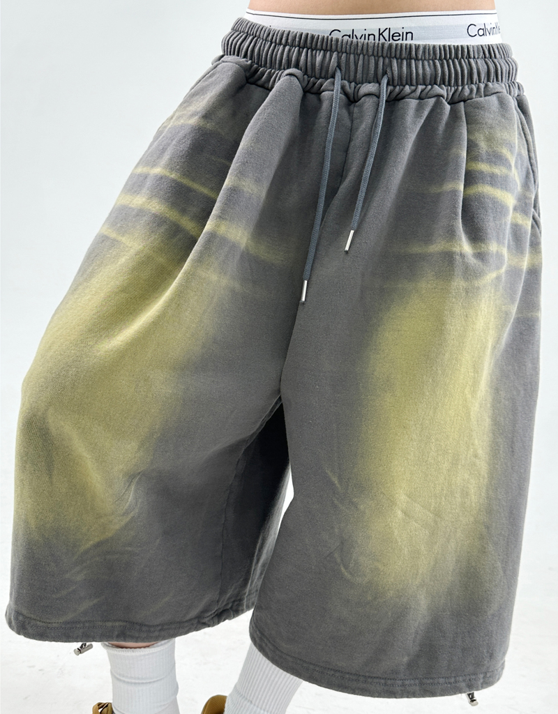 CCORTTI（コルッティ）の「GRADATION WASH COLORBLOCK BERMUDA PANTS🖤🩶💚 - 3 COLORS（Pants）」