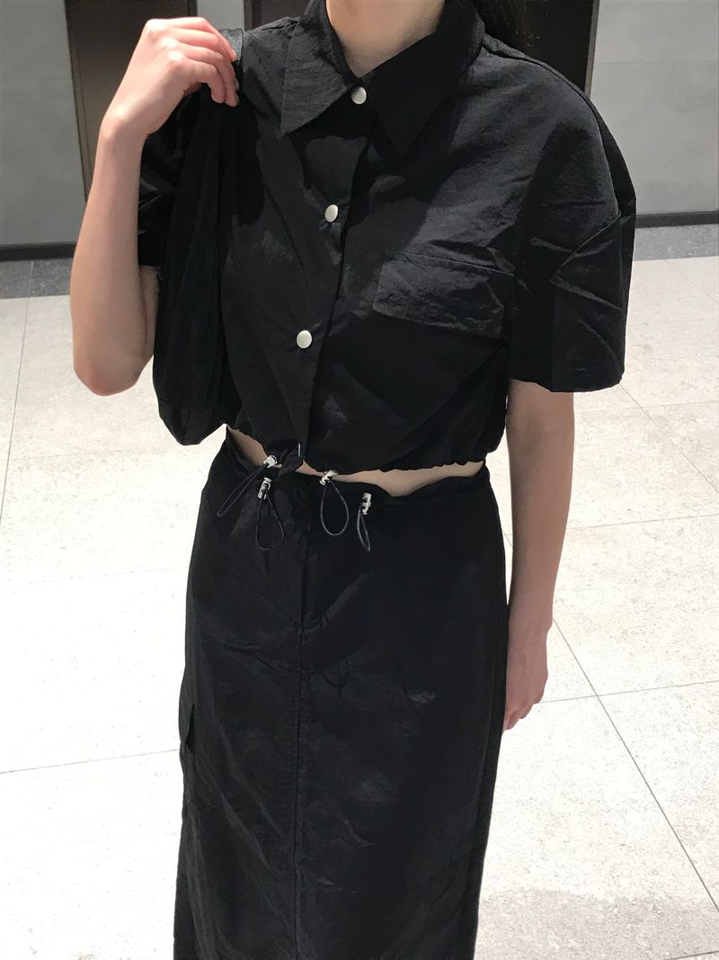 Sandy nylon set up skirt