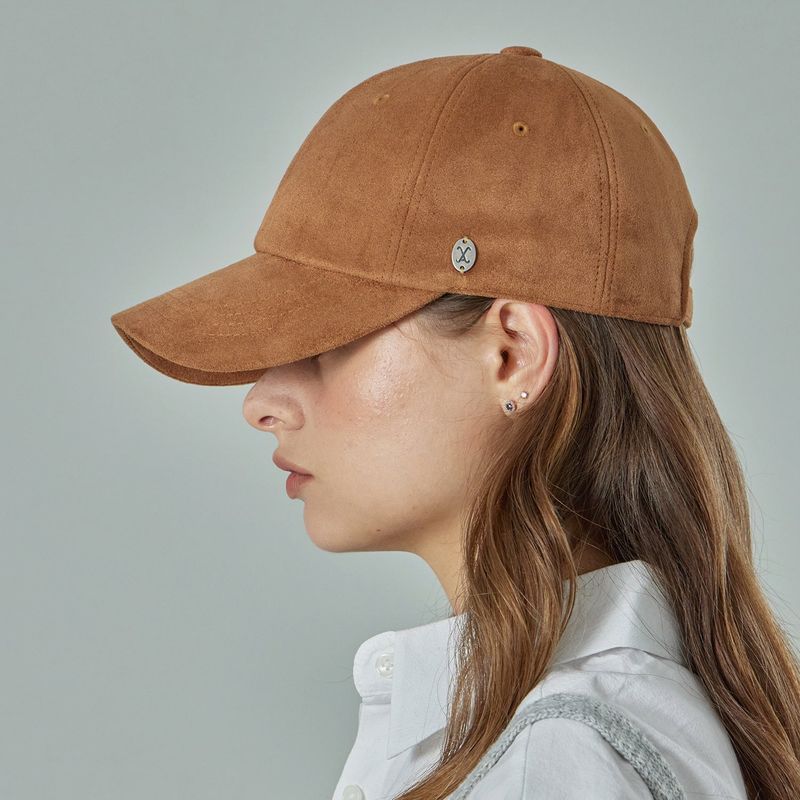 VA Curved Oval Metal Suede Ball Cap / Brown