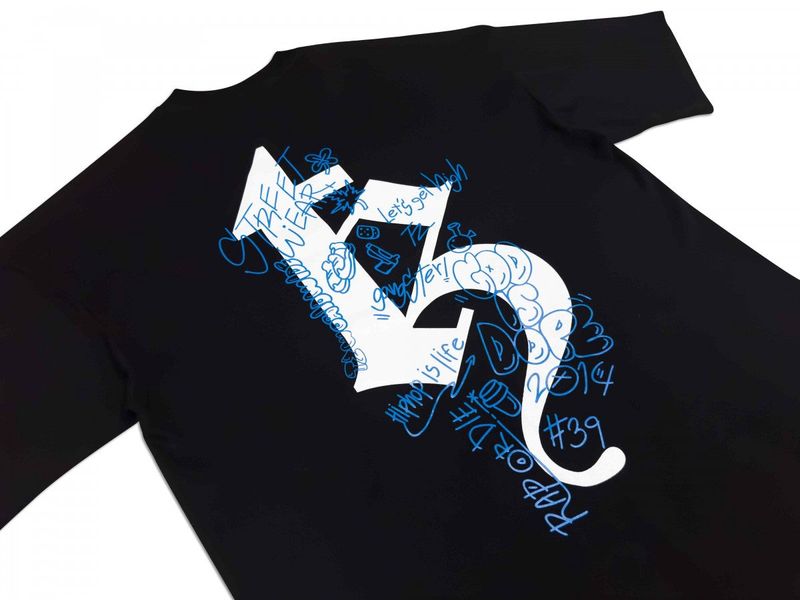 TZ GRAFFITI OVERSIZED TEE - BLACK