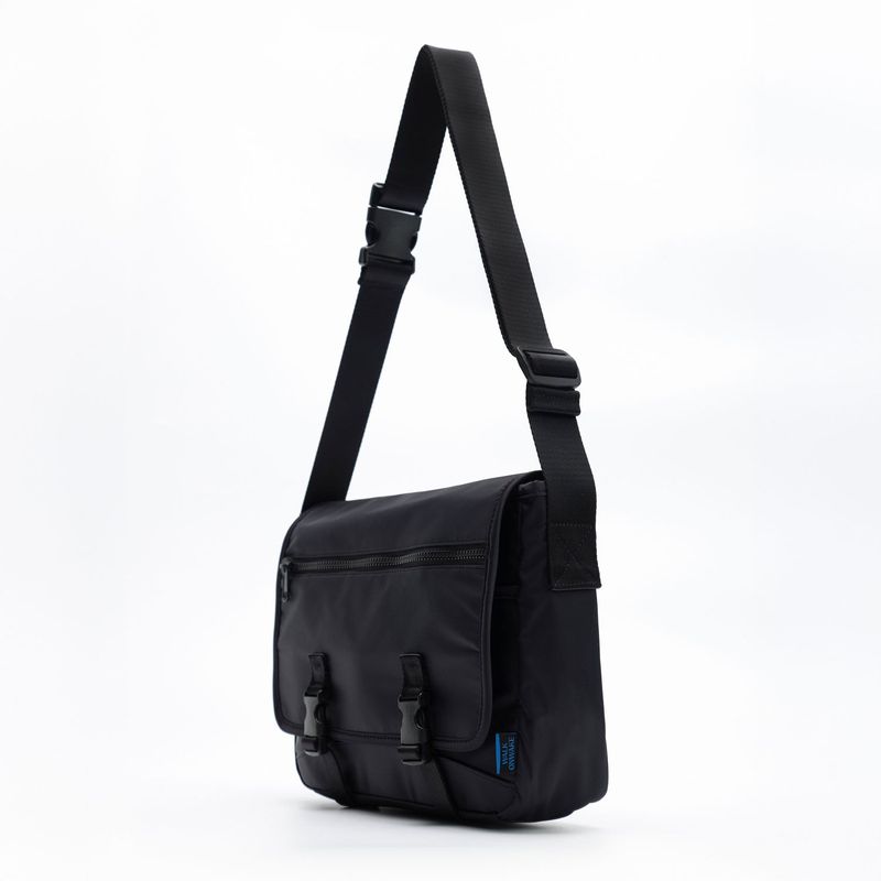 MESSENGER BAG (BLACK)