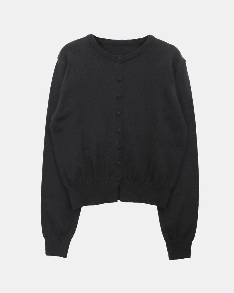 Uran Buttoned Round-Neck Long-Sleeve Cardigan