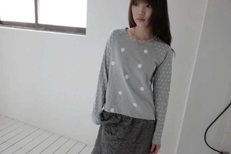 callhag（コールハグ）の「mix dot reglan T (3c)（Tops）」