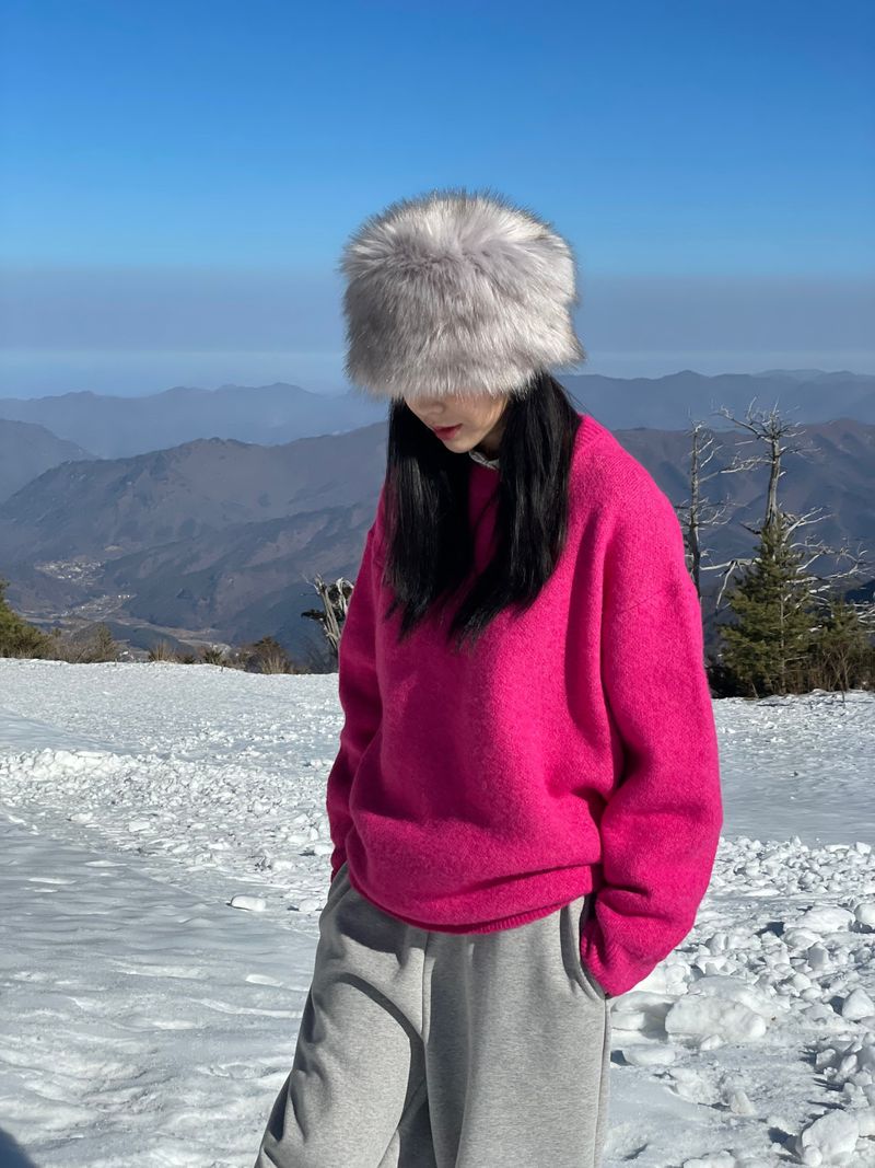 Polar fur hat